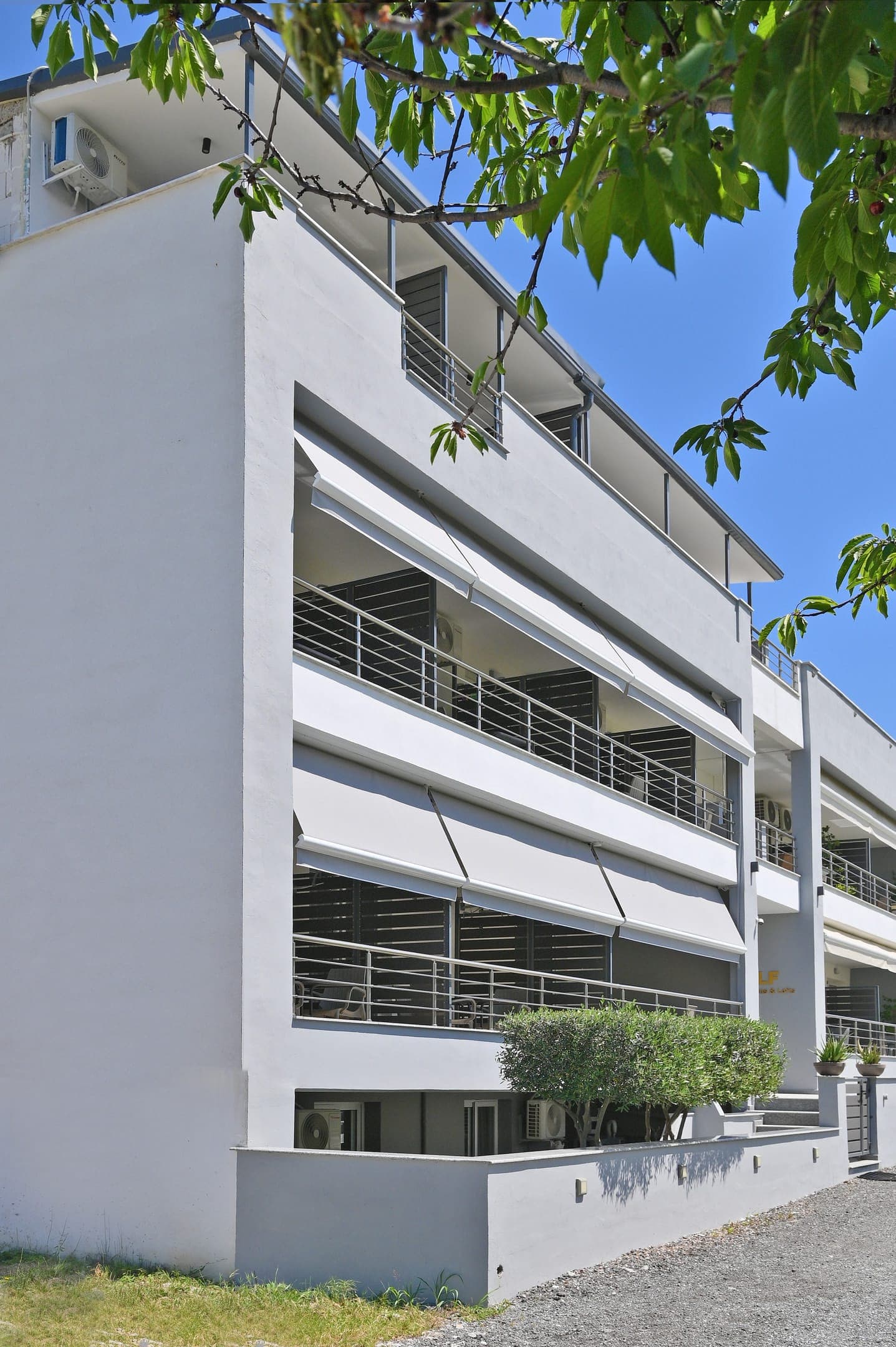 properties-SUNSHINEST-3.jpg