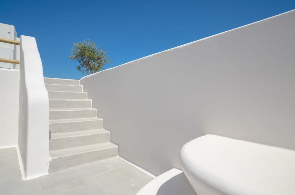 properties-SVNAXOS-3.jpg