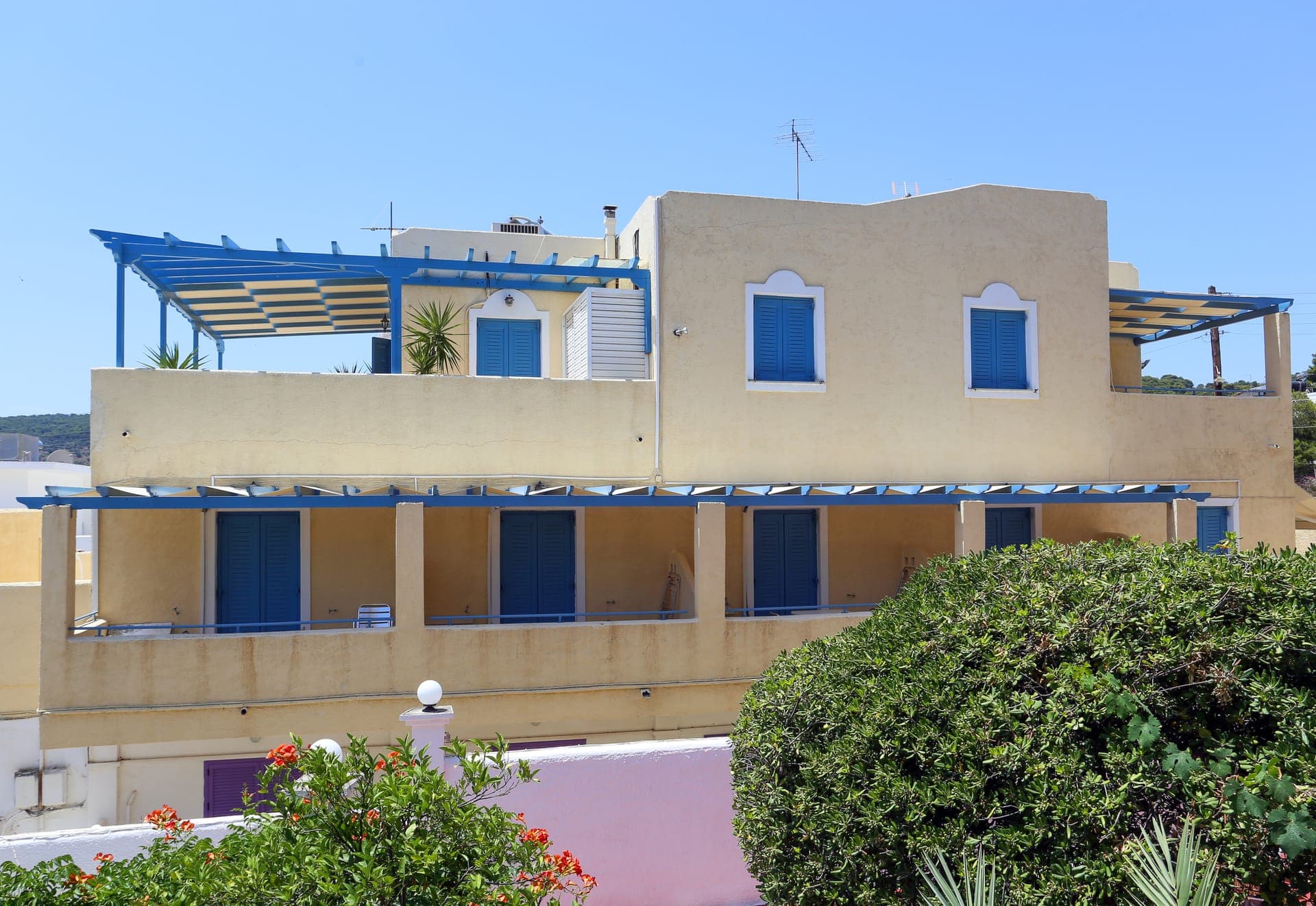 properties-SYLVIAST-1.jpg