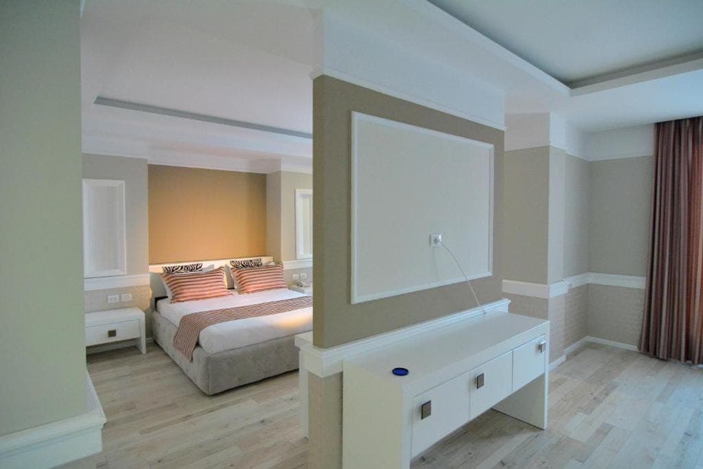properties-TESTELARES-3.jpg