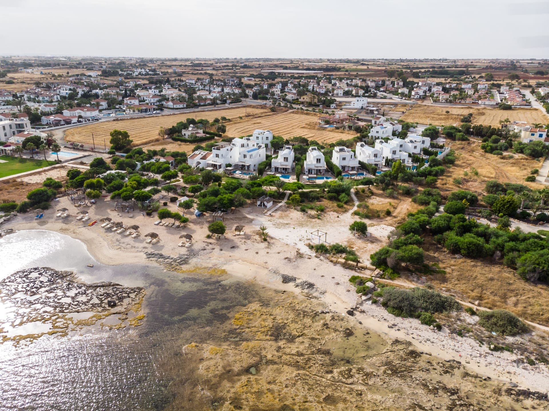 properties-THALASSIN-2.jpg
