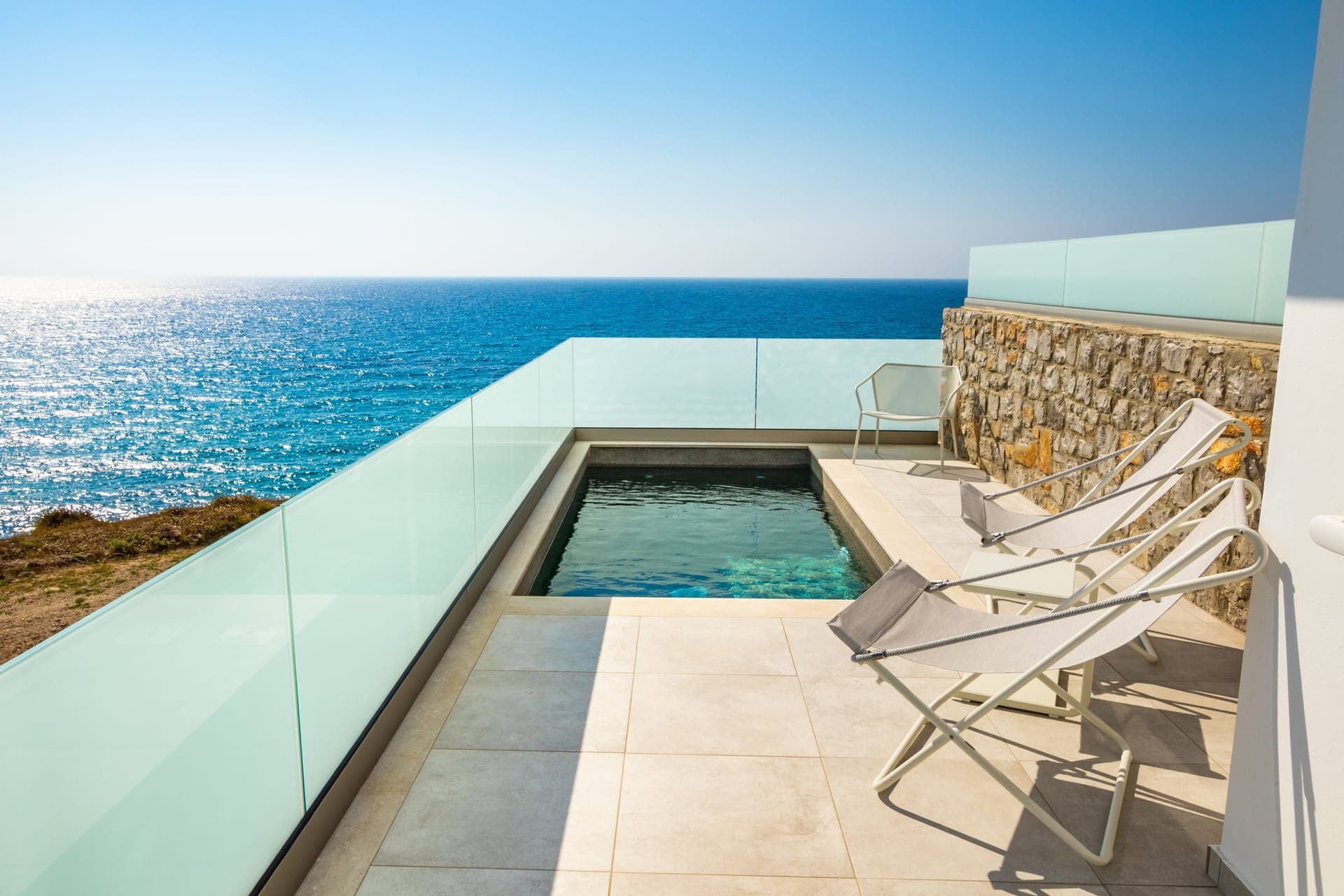 properties-THALASSLXS-4.jpg