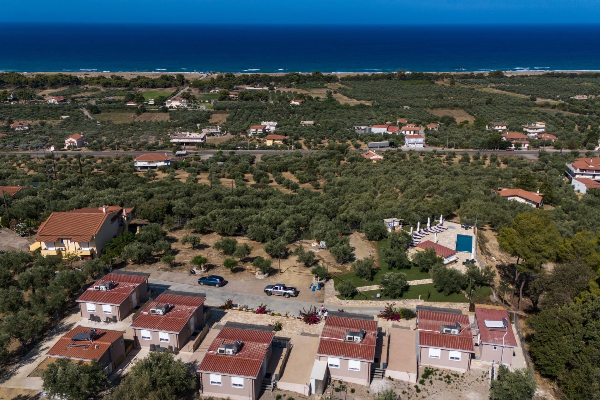 properties-THEALUXRES-2.jpg
