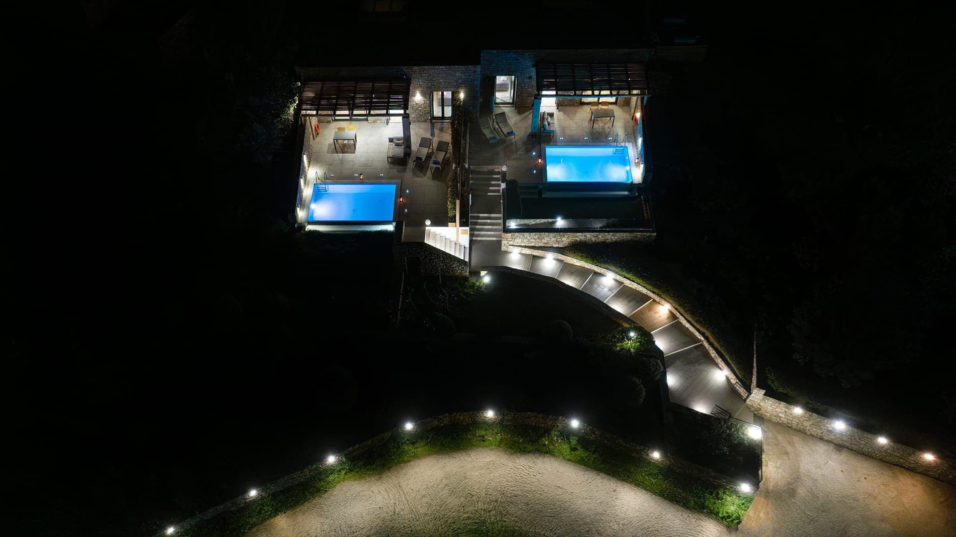 properties-THEAV-2.jpg