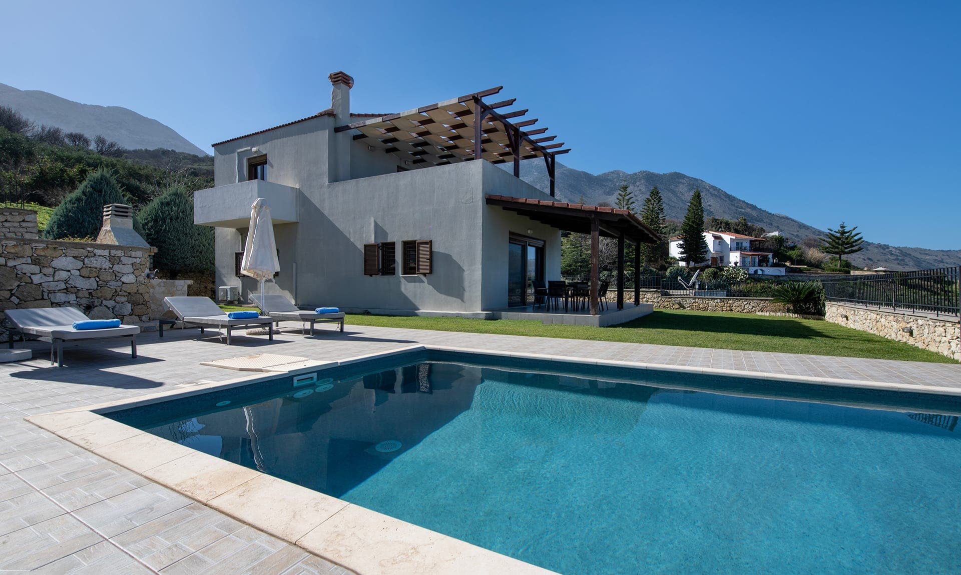 properties-THEAV-3.jpg