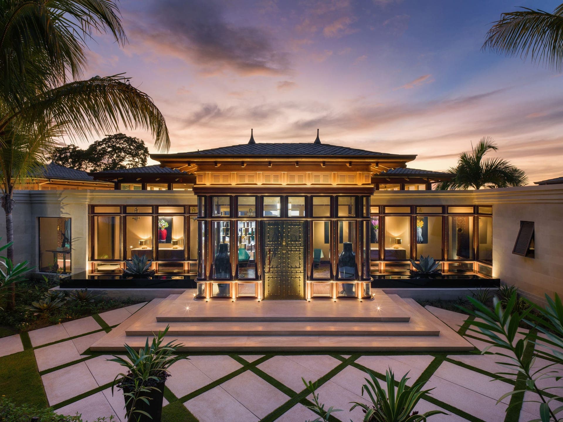properties-THEHIVERES-0.jpg