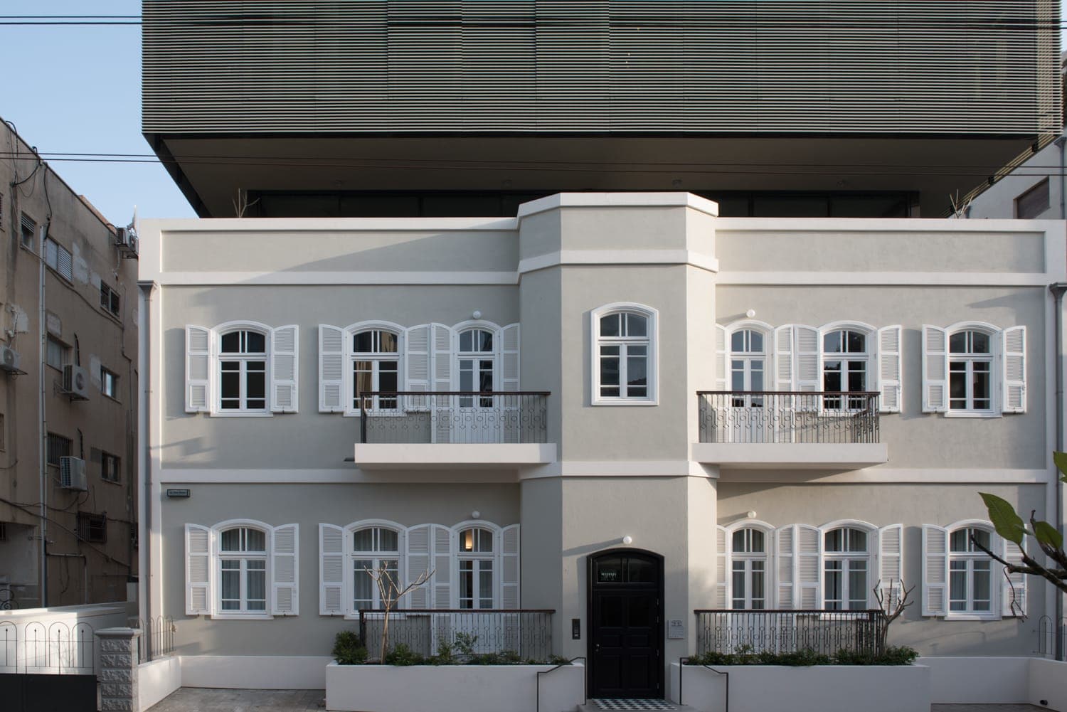 properties-THELEVEE-0.jpg