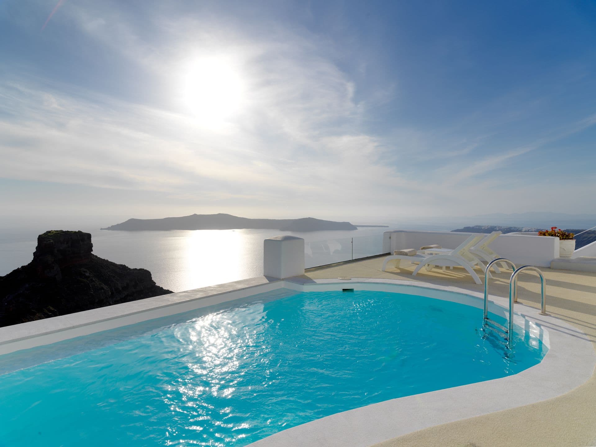 properties-THOLOS-3.jpg