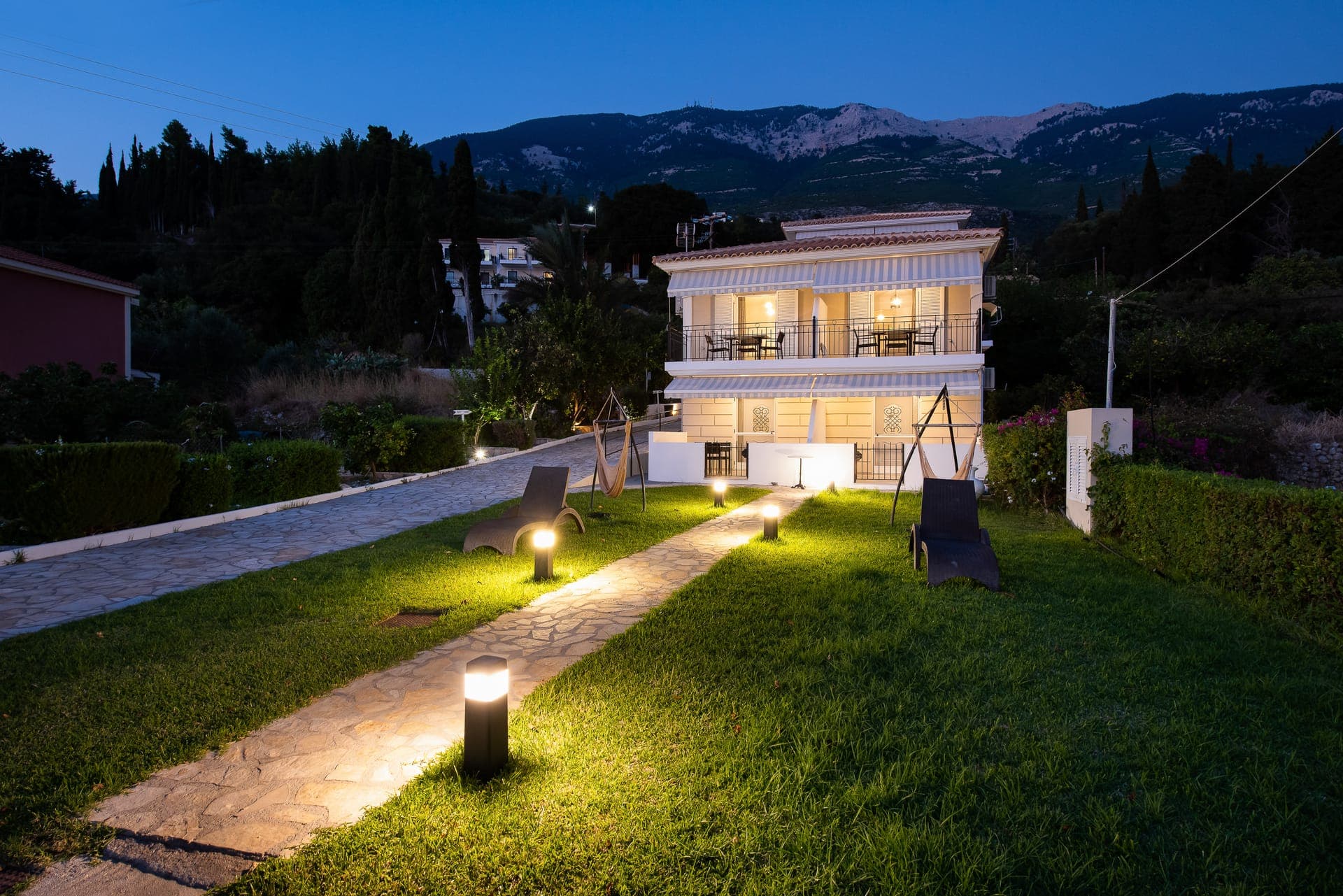 properties-THOMATOSLB-3.jpg