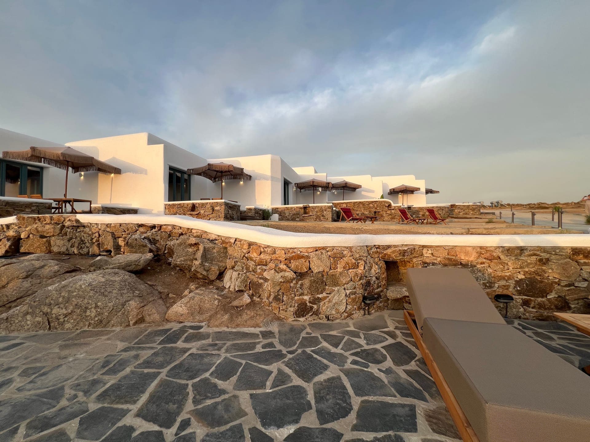 properties-THRONOS-4.jpg