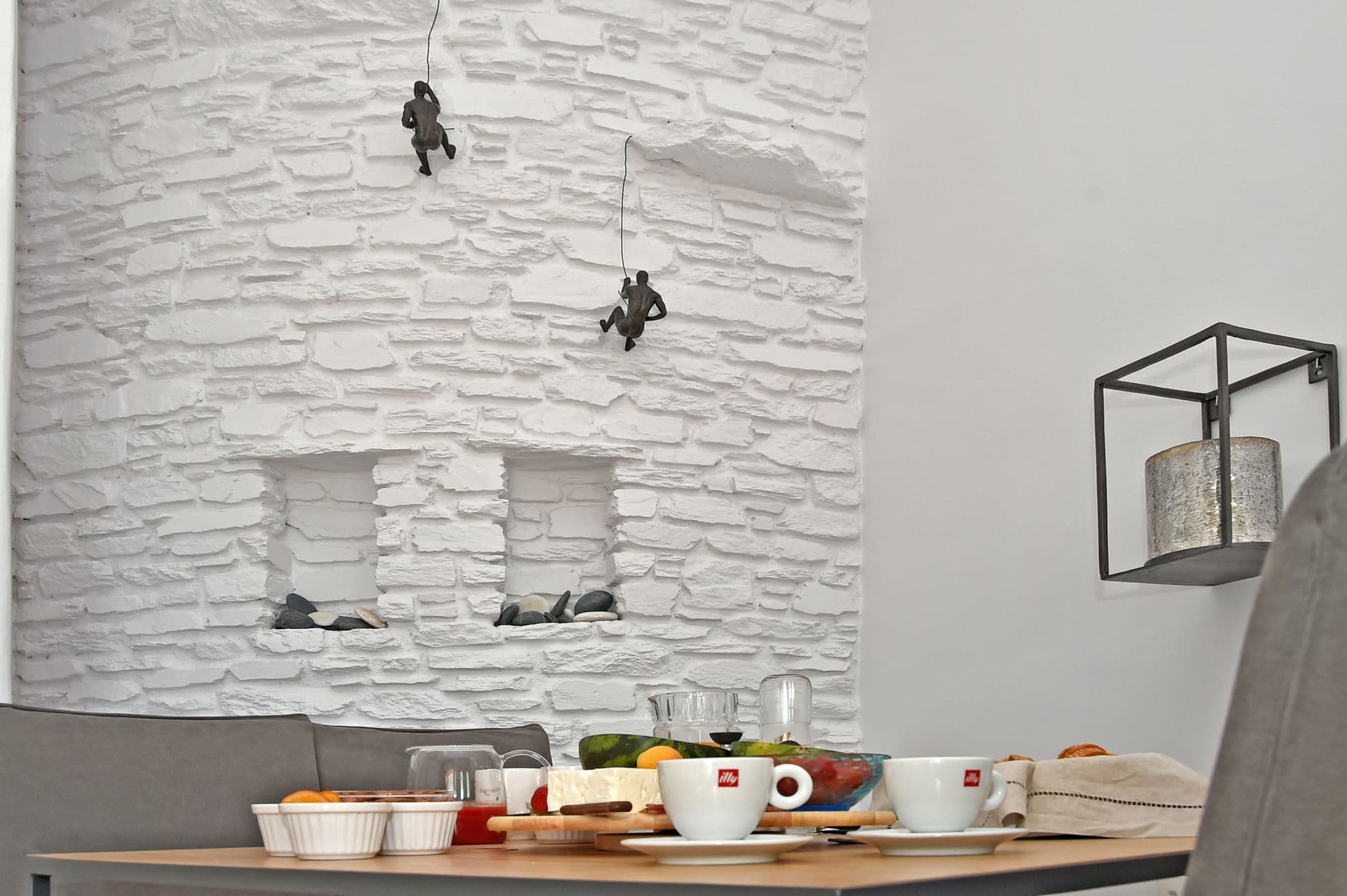 properties-TINOSBLEND-2.jpg