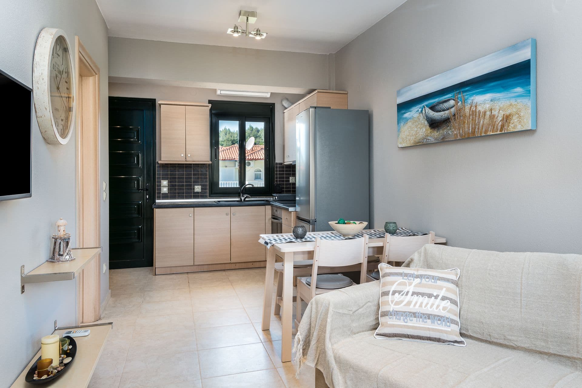 properties-TORONI-1.jpg