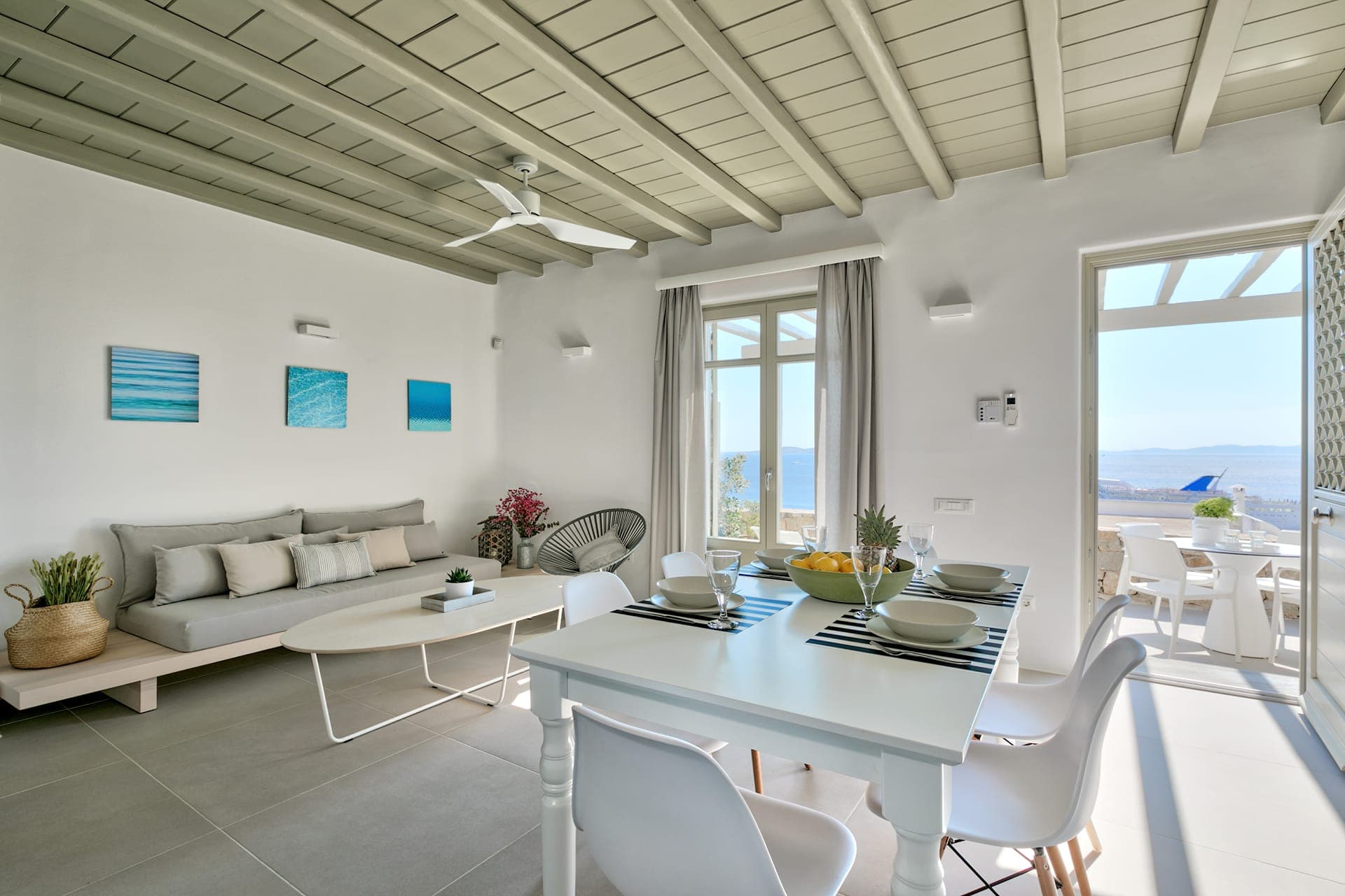properties-TOURLOSBAY-0.jpg