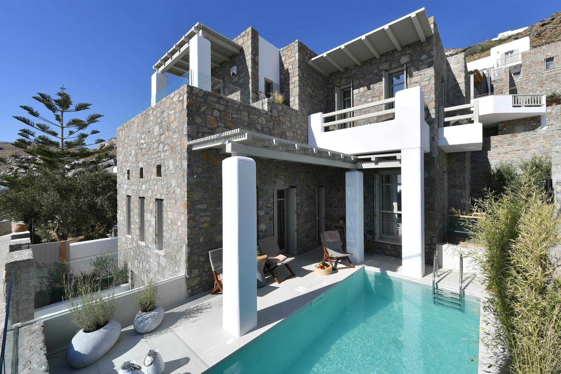 properties-TOURLOSSEA-0.jpg