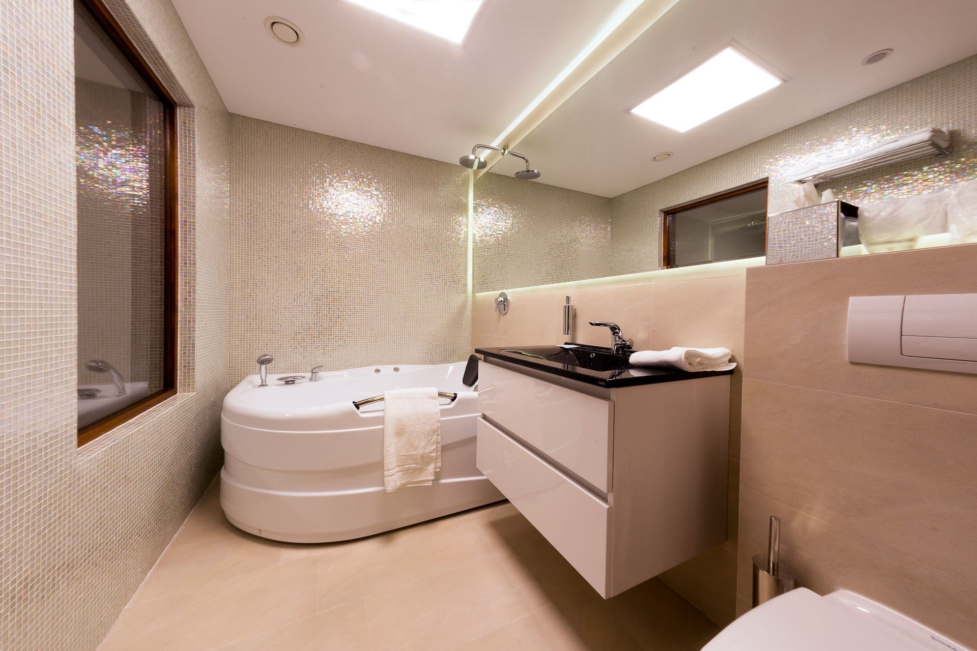 properties-TRANSILVAN-0.jpg