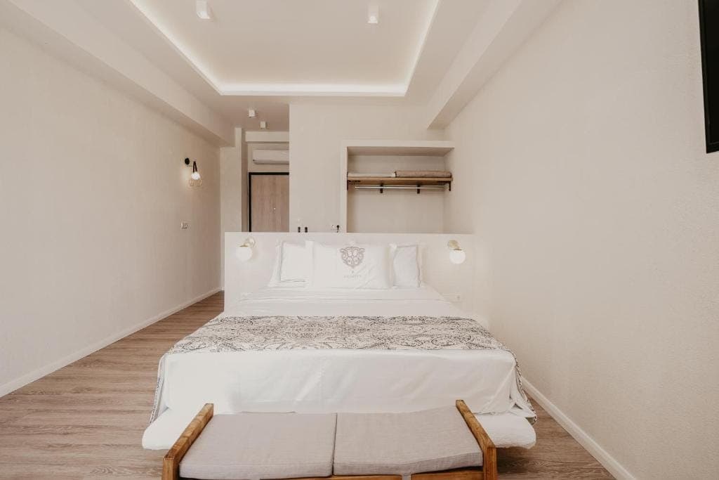 properties-TRINITYSUI-1.jpg