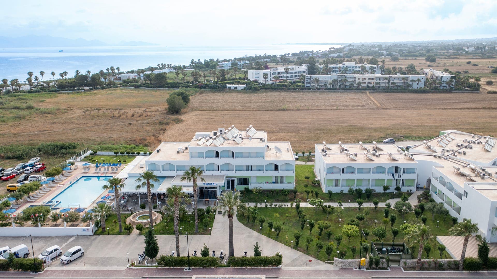 properties-TROPICAL-0.jpg