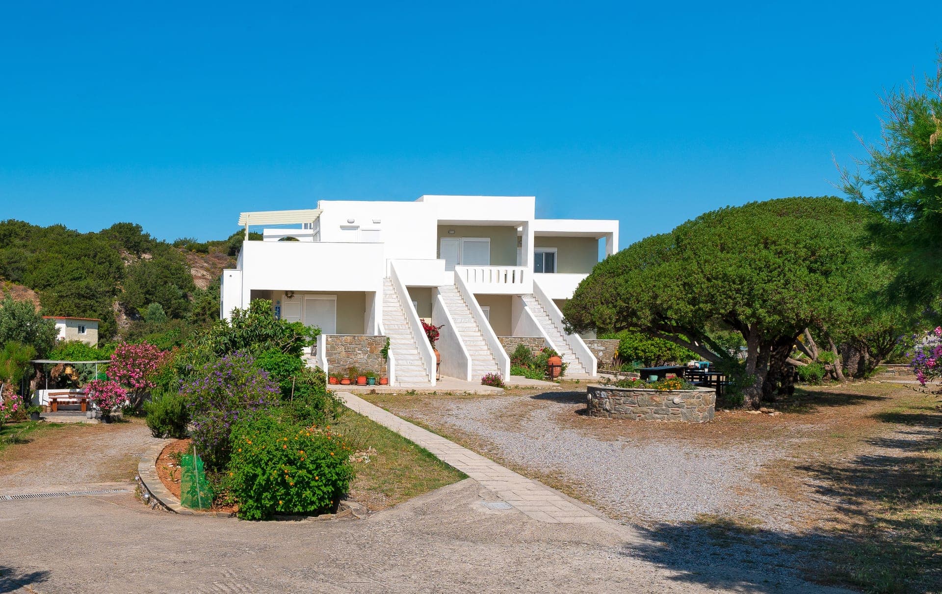 properties-TSELIOS-0.jpg