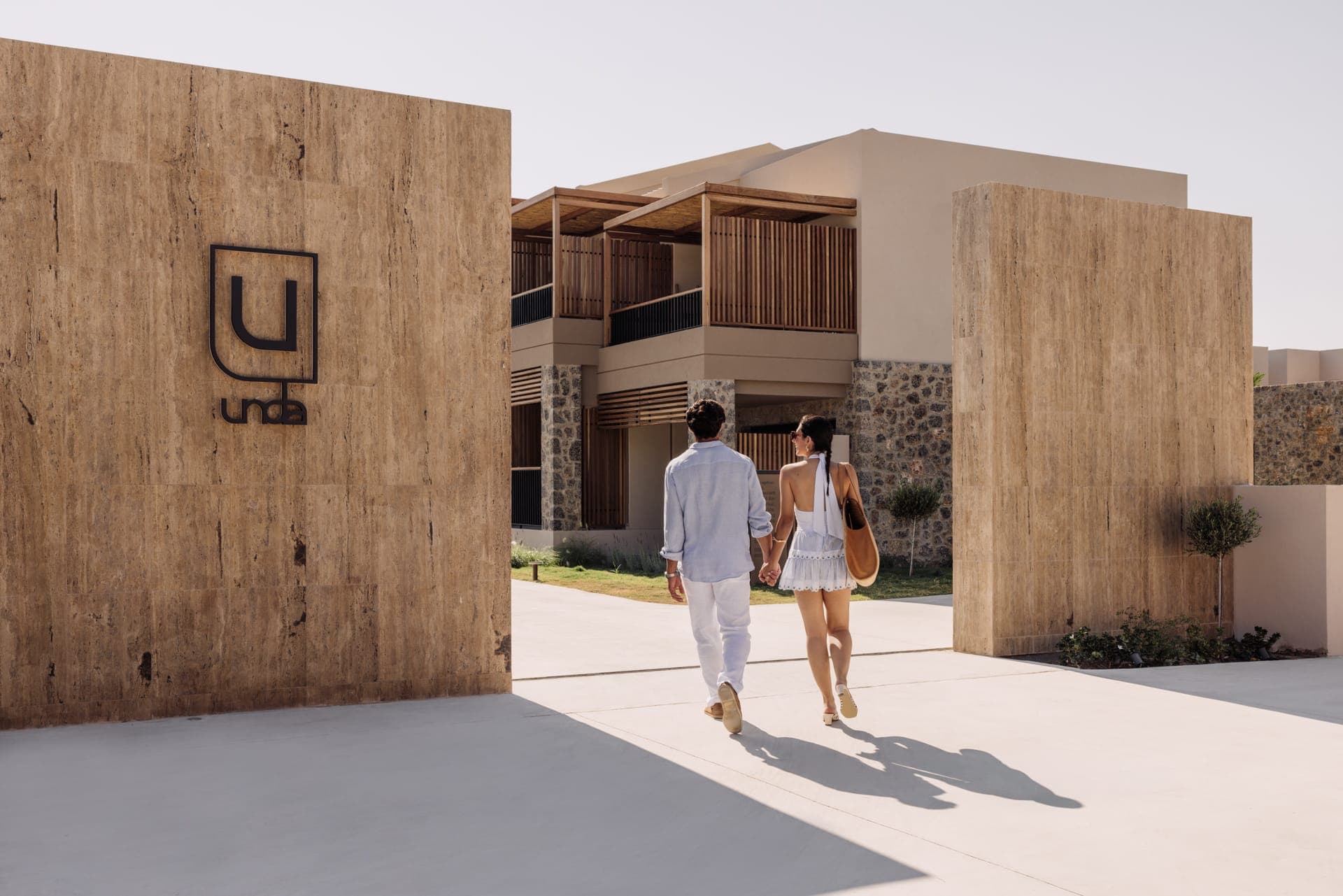 properties-UNDA-0.jpg