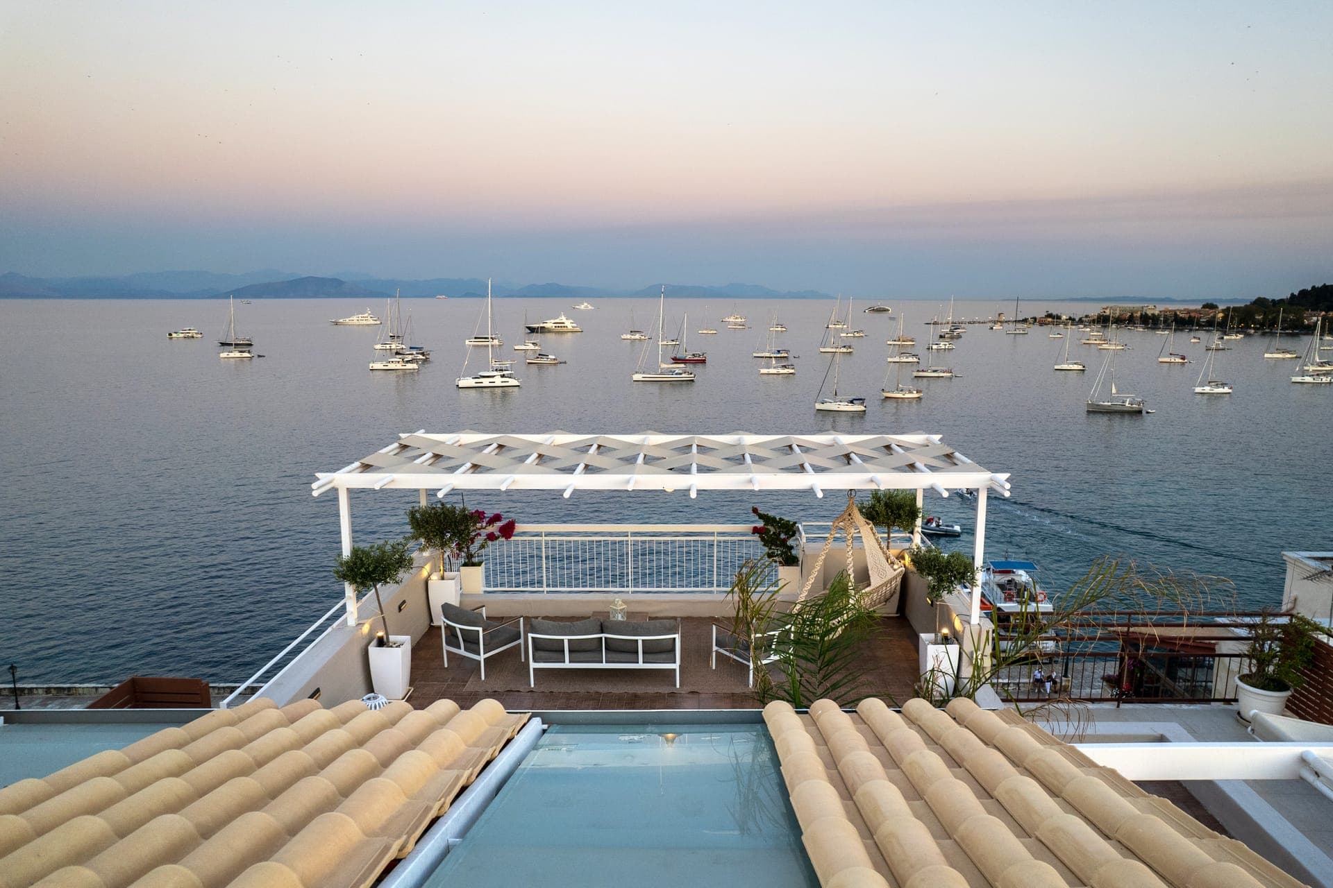 properties-UNIQUEAPRT-3.jpg