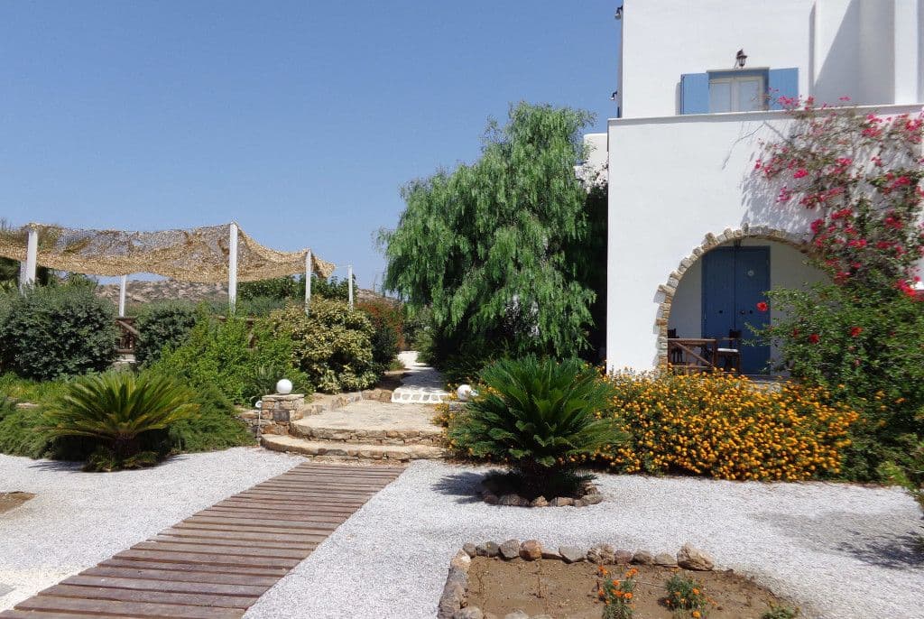 properties-VALENA-1.jpg