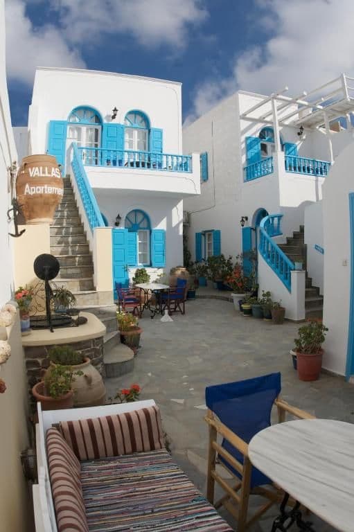 properties-VALLAS-2.jpg