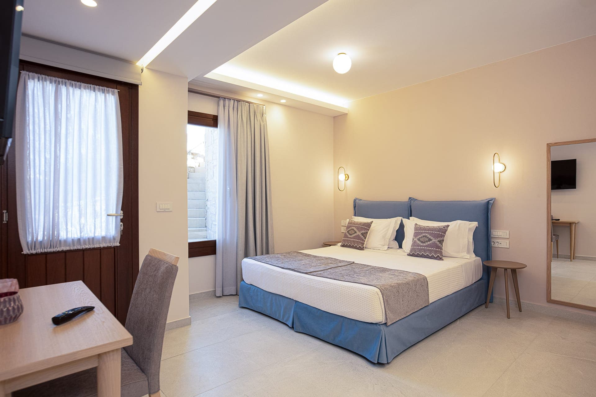 properties-VARDINAVIL-2.jpg