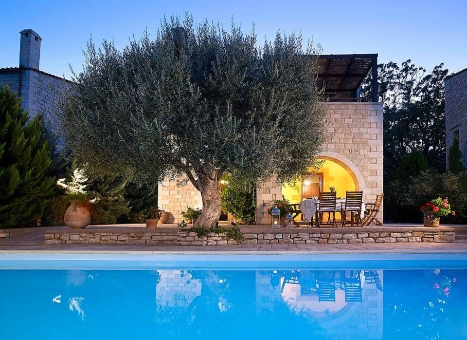 properties-VEDERI-1.jpg