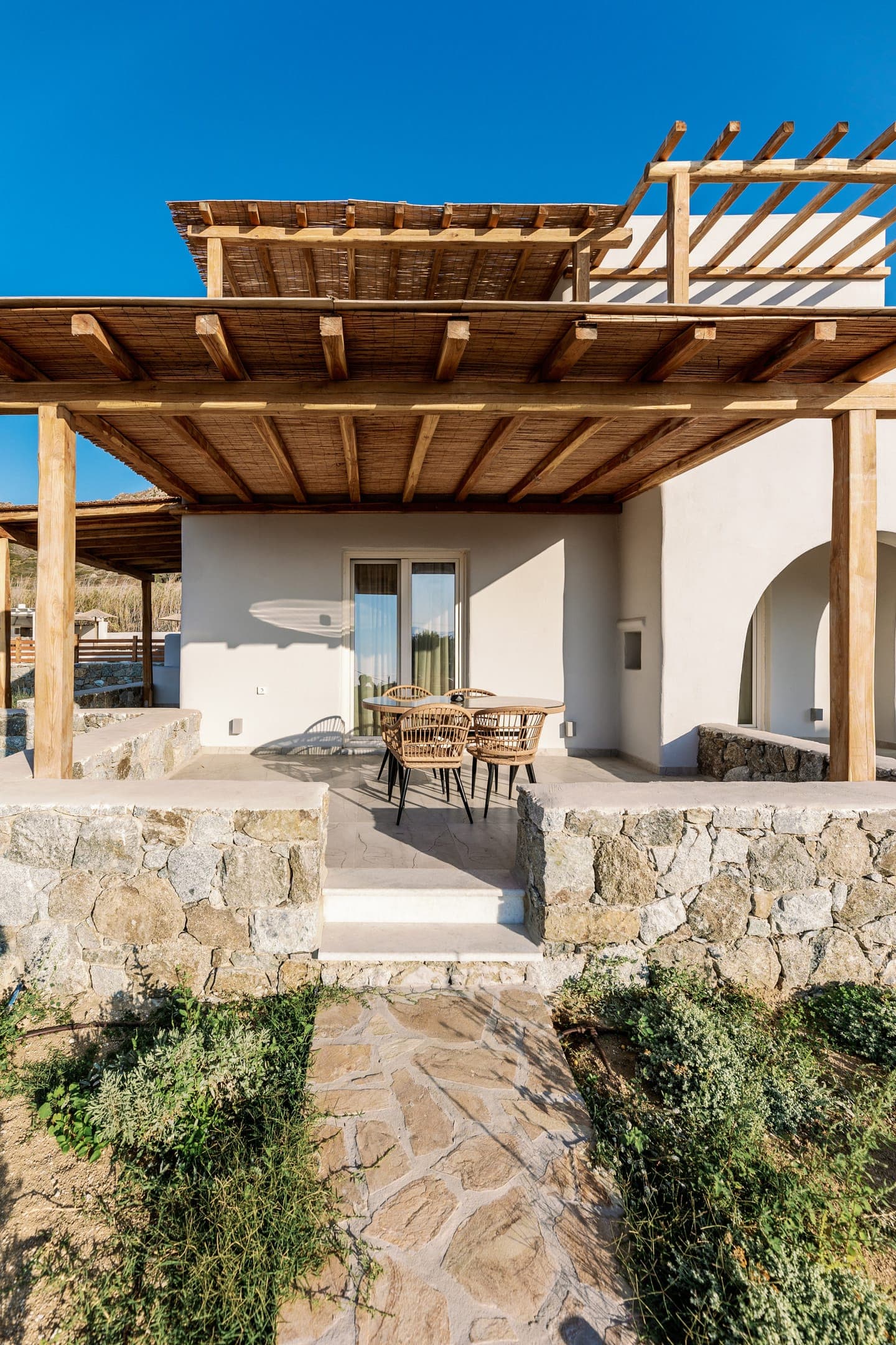 properties-VILFINESTN-4.jpg