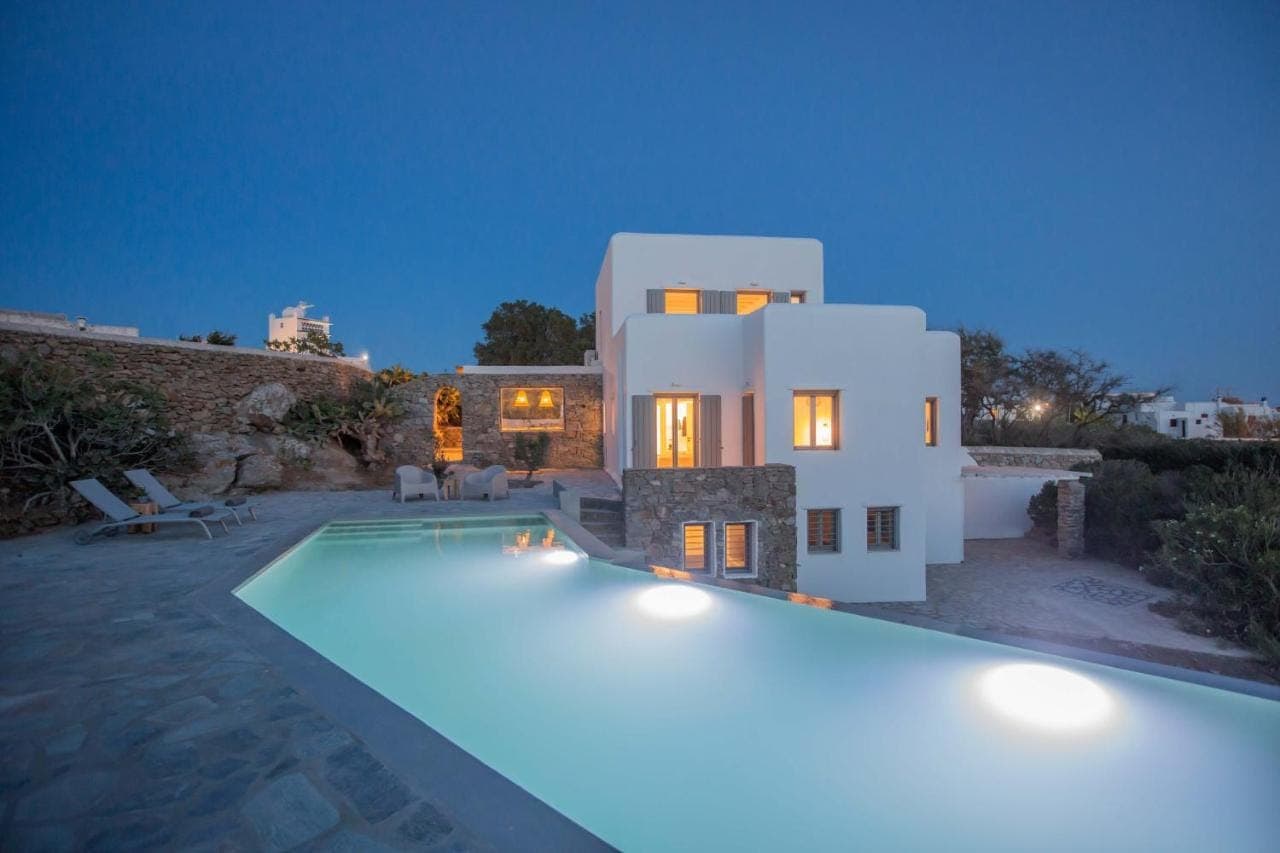 properties-VILLAADAM-0.jpg