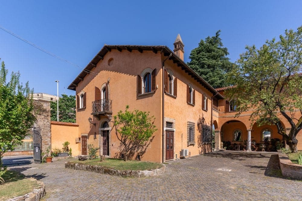 properties-VILLAALB-0.jpg