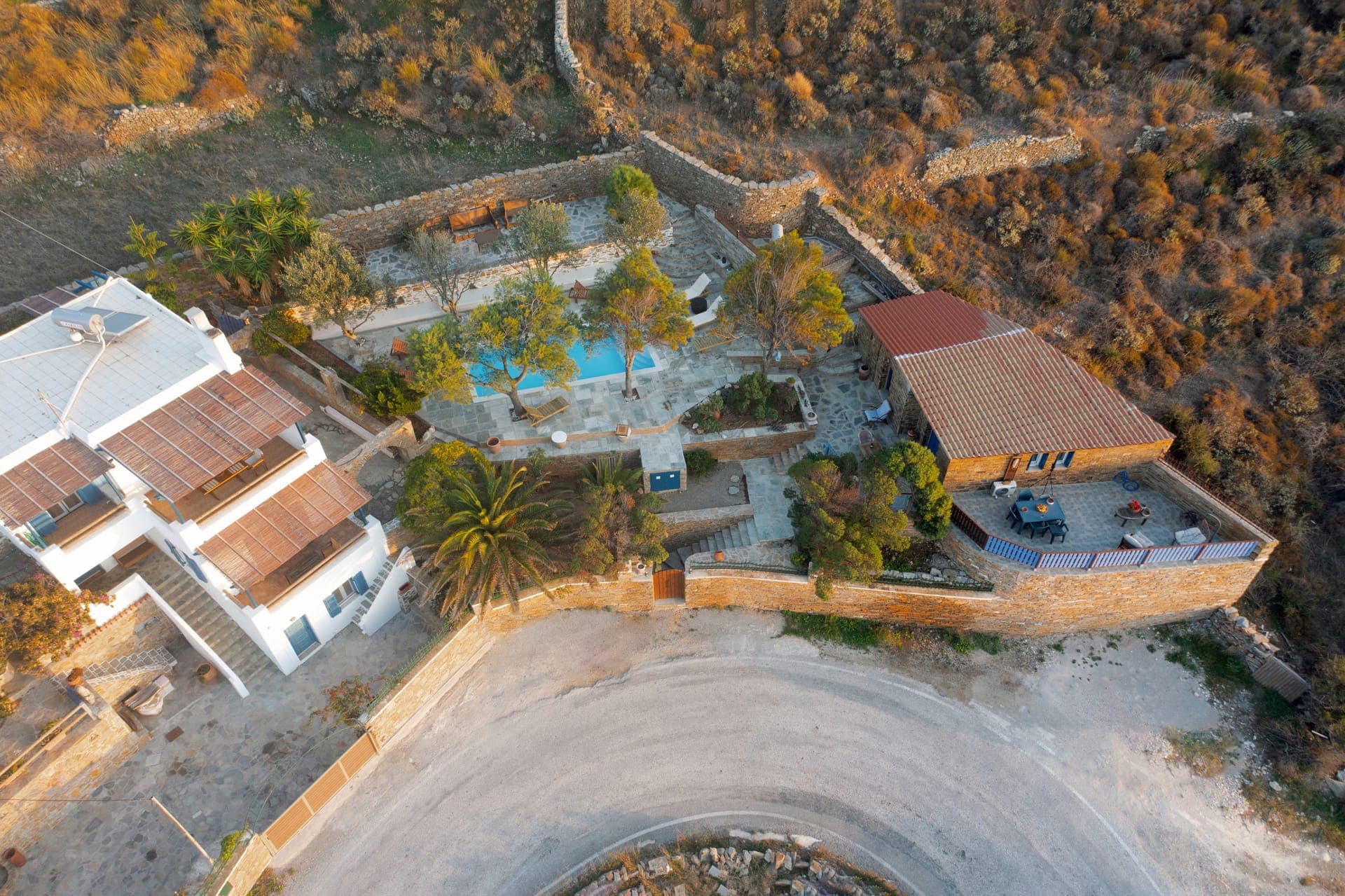 properties-VILLAARTN-0.jpg