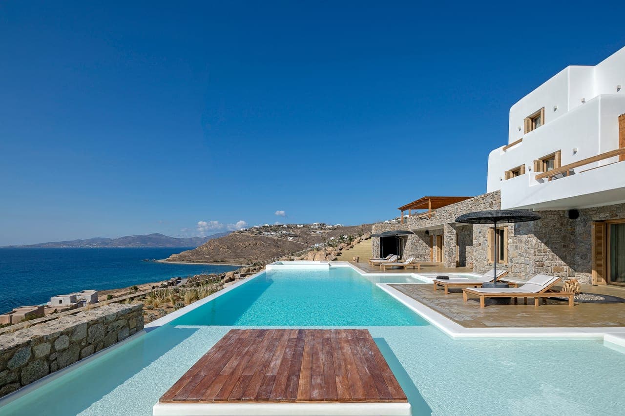properties-VILLACASA-0.jpg
