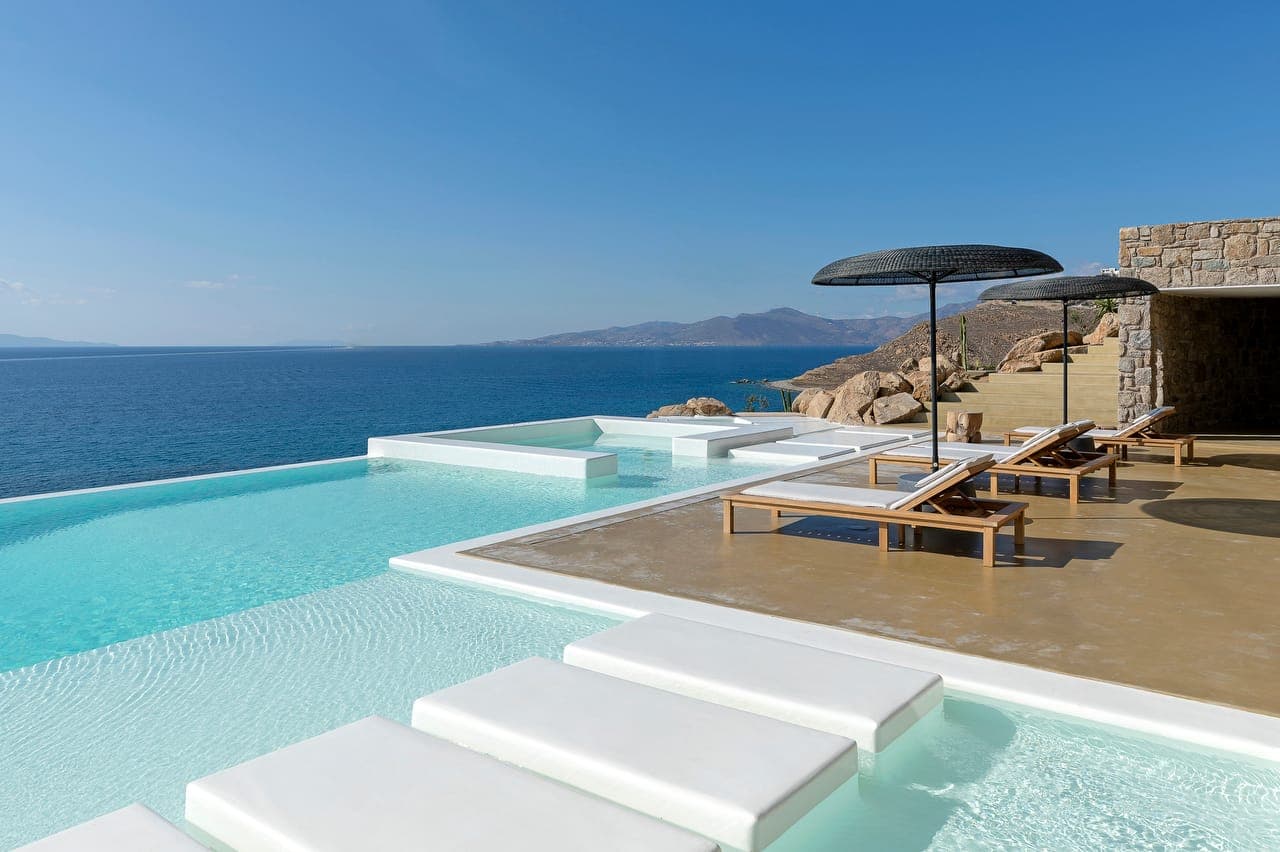 properties-VILLACASA-1.jpg