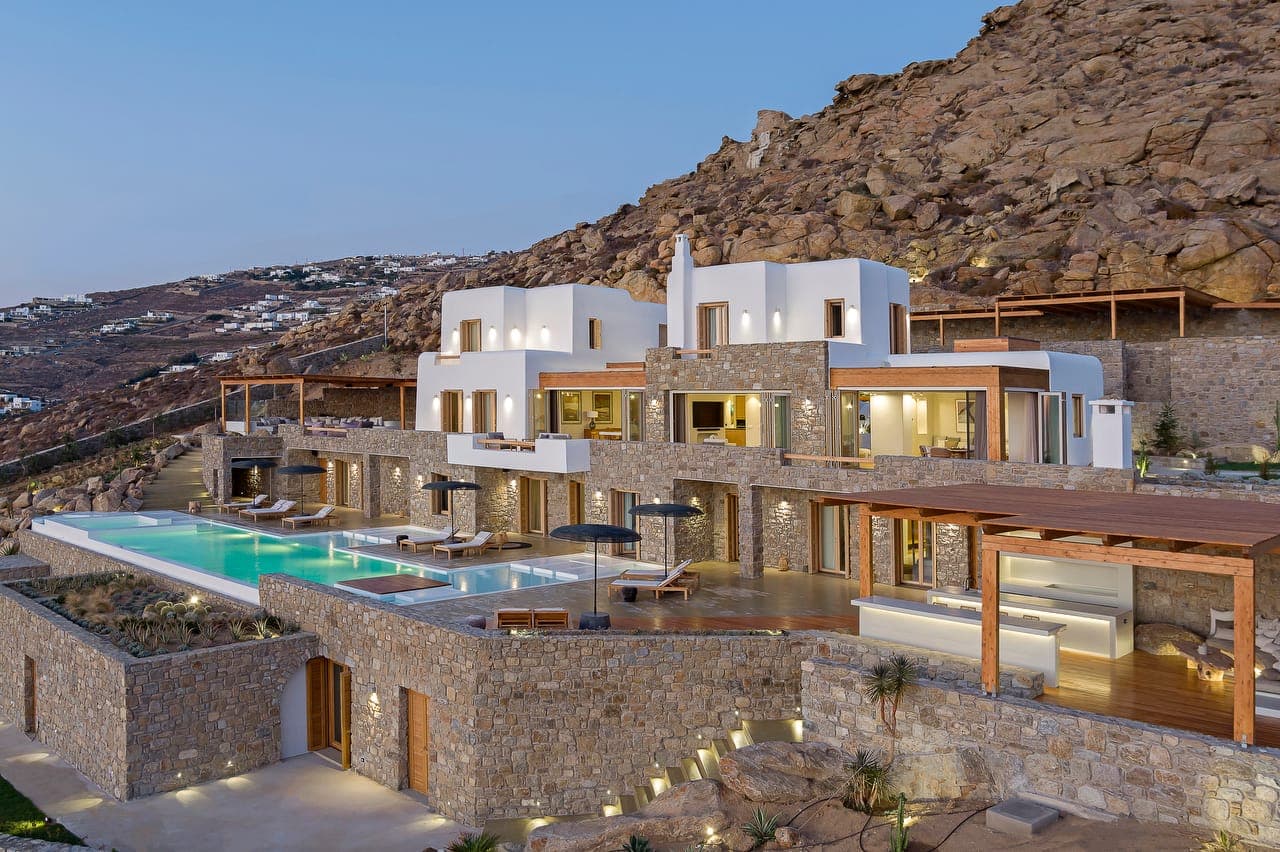 properties-VILLACASA-2.jpg