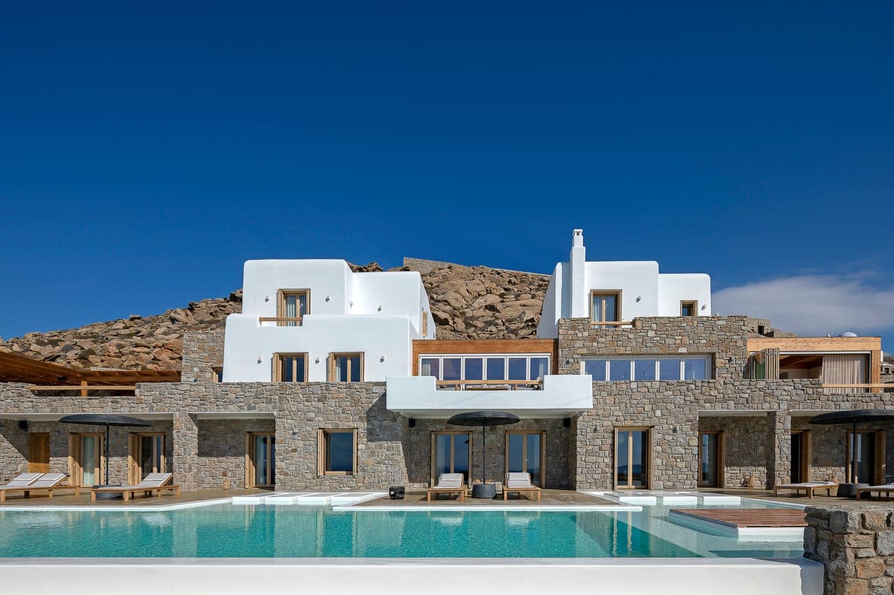 properties-VILLACASA-3.jpg