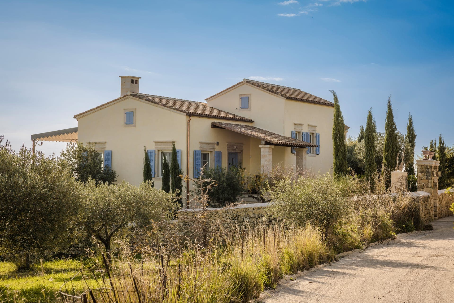 properties-VILLACOMI-3.jpg