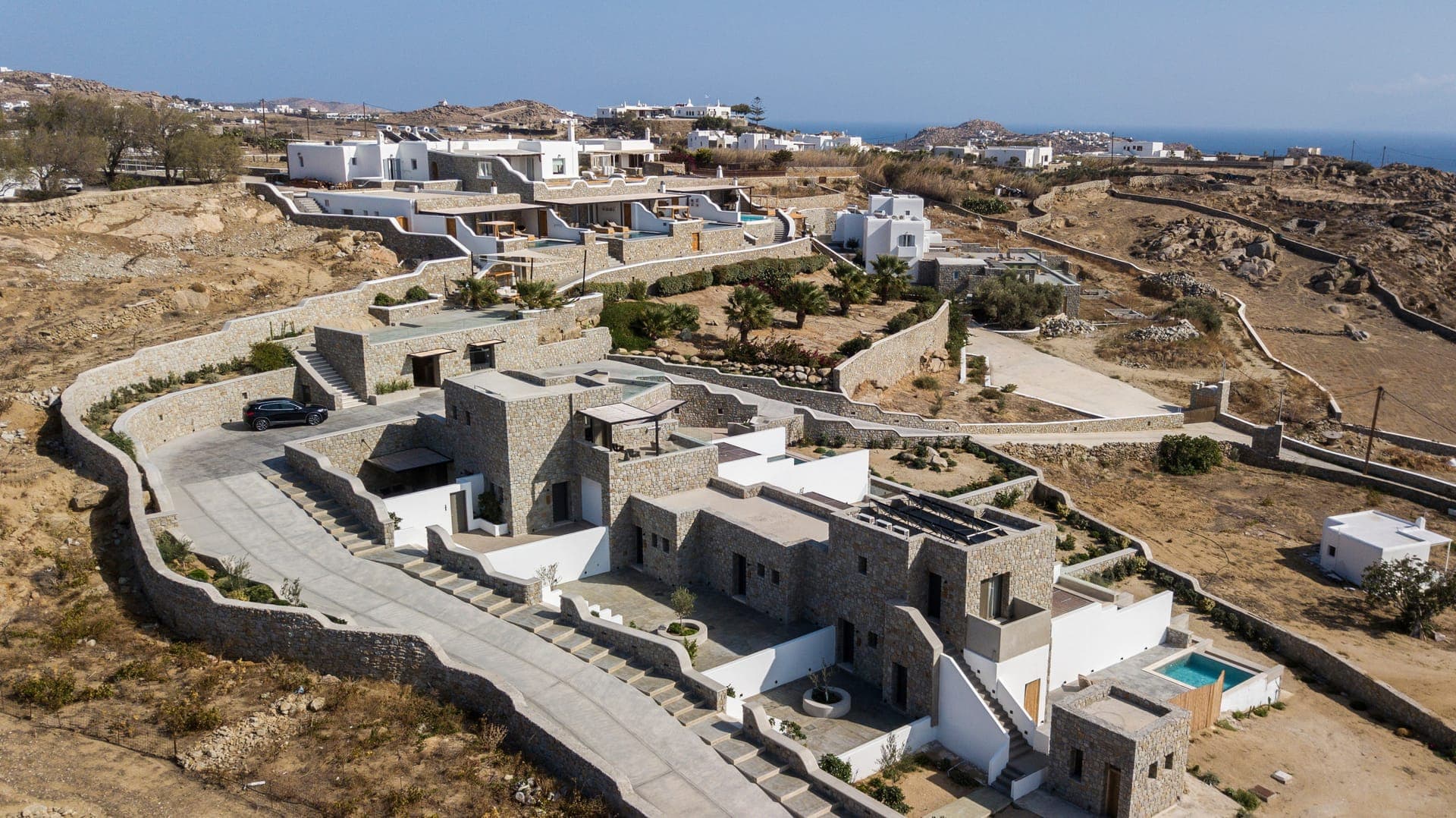 properties-VILLAEVI-0.jpg