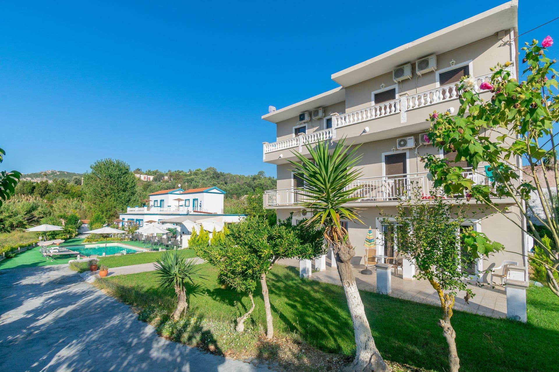 properties-VILLAKIS-1.jpg