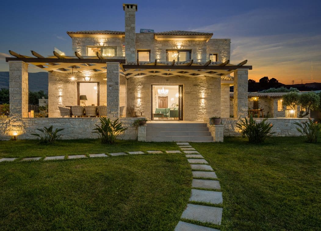 properties-VILLALONI-1.jpg