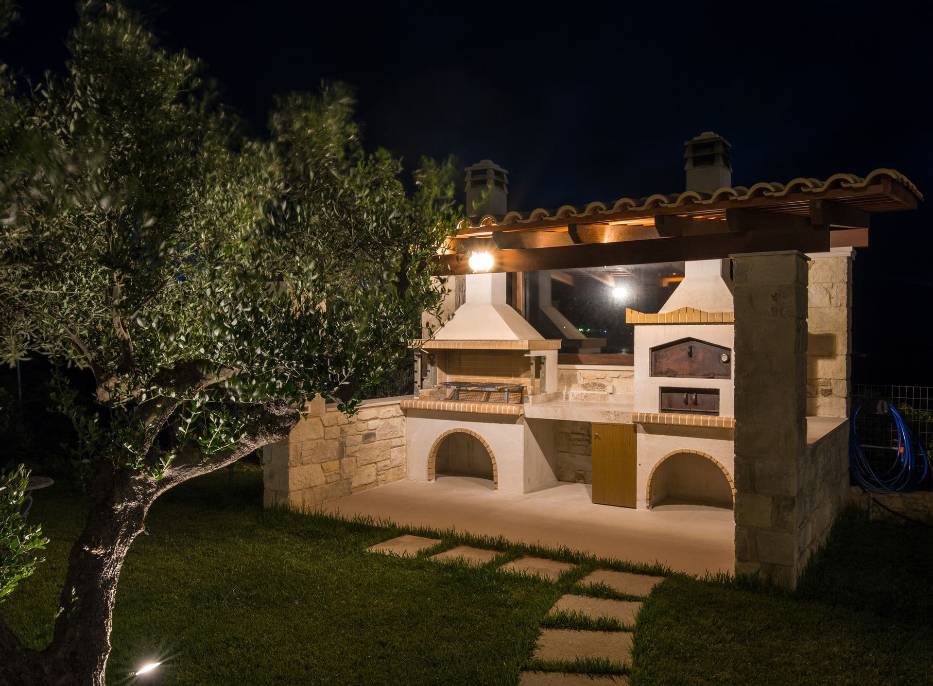 properties-VILLALONI-3.jpg