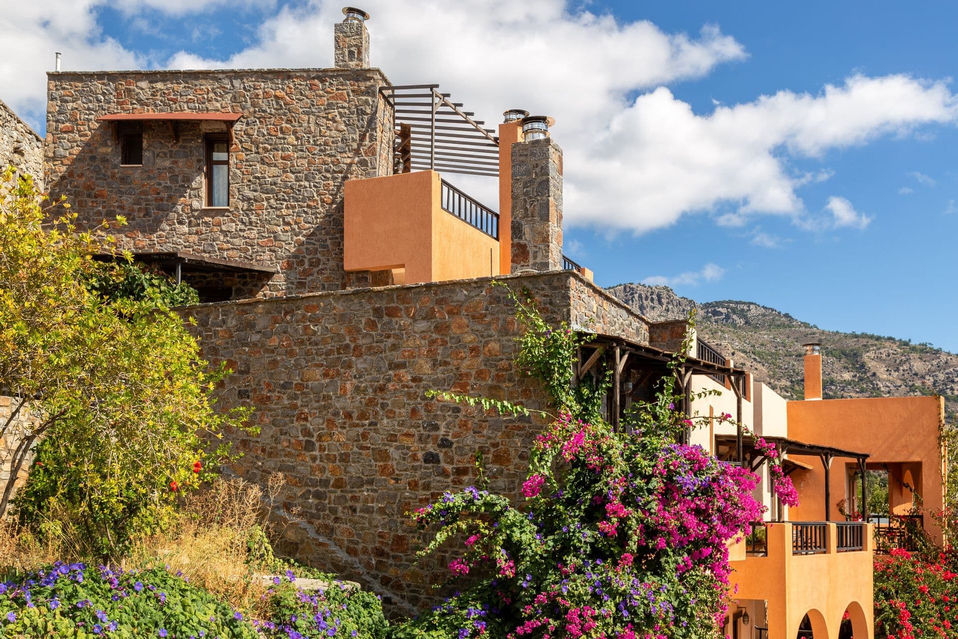 properties-VILLAMALA-0.jpg