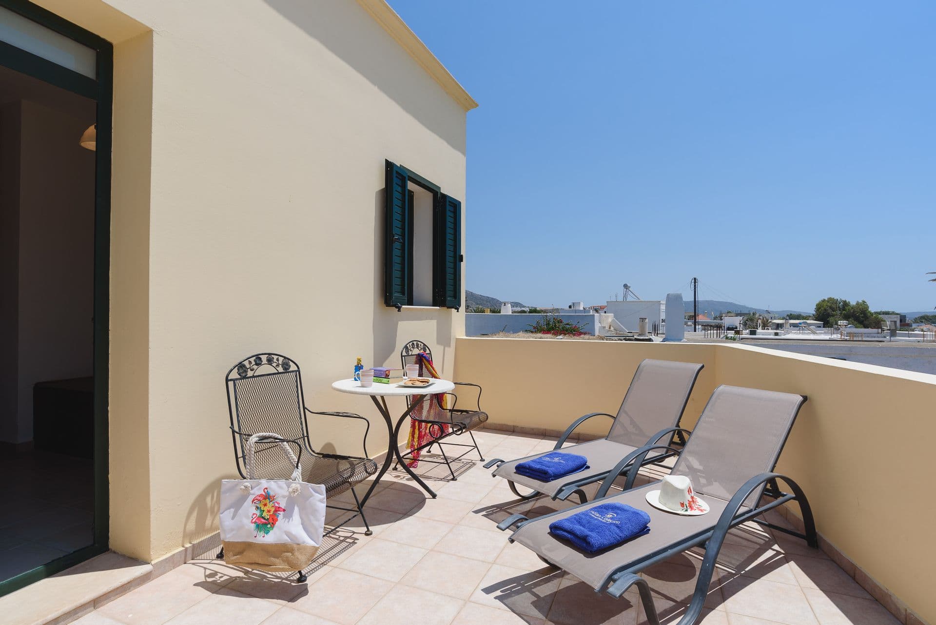 properties-VILLAMEITA-2.jpg