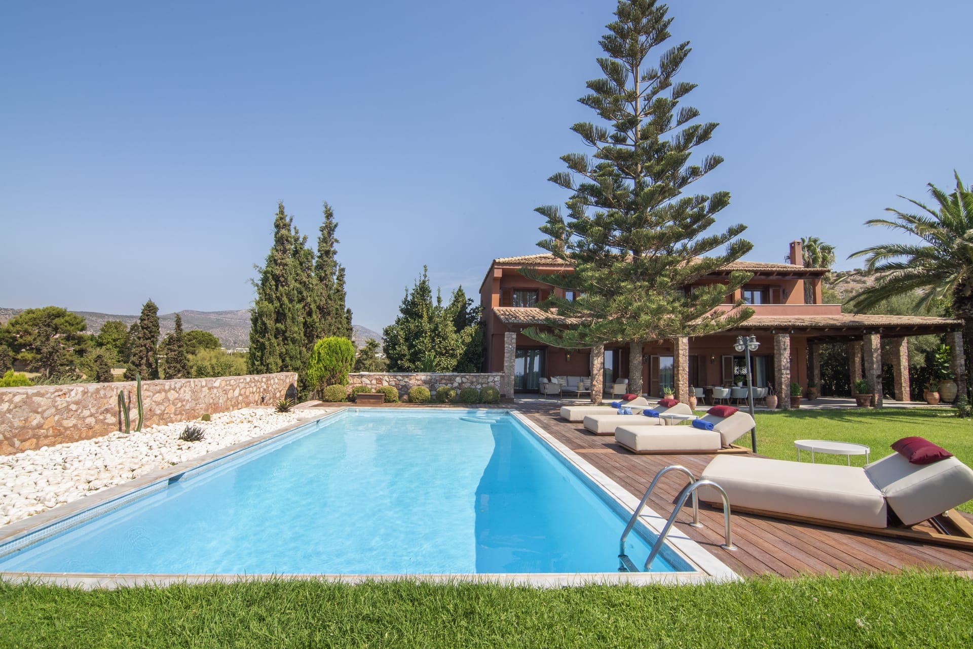 properties-VILLATERRA-2.jpg