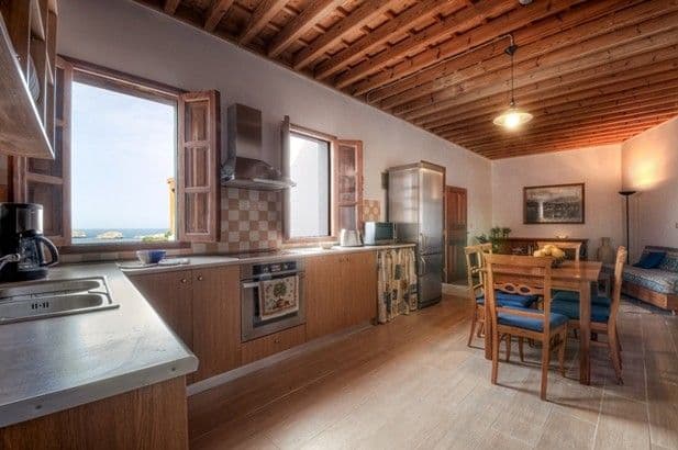 properties-VILLATHEA-1.jpg