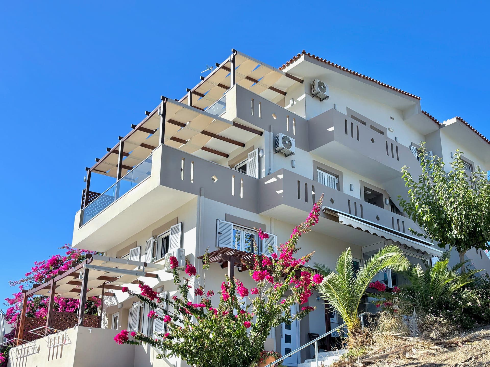 properties-VILLAVAS-0.jpg