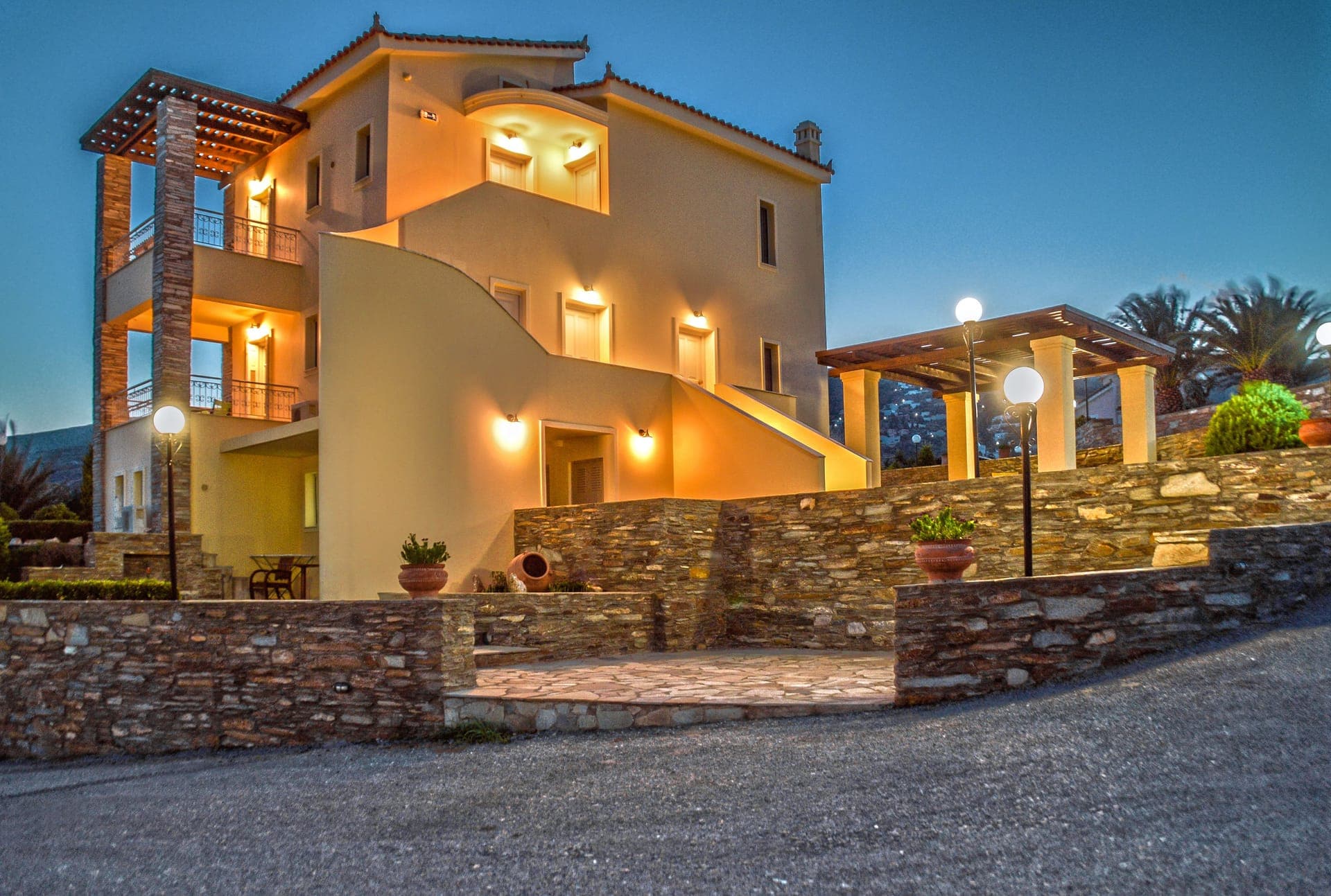 properties-VILLAVIEW-2.jpg