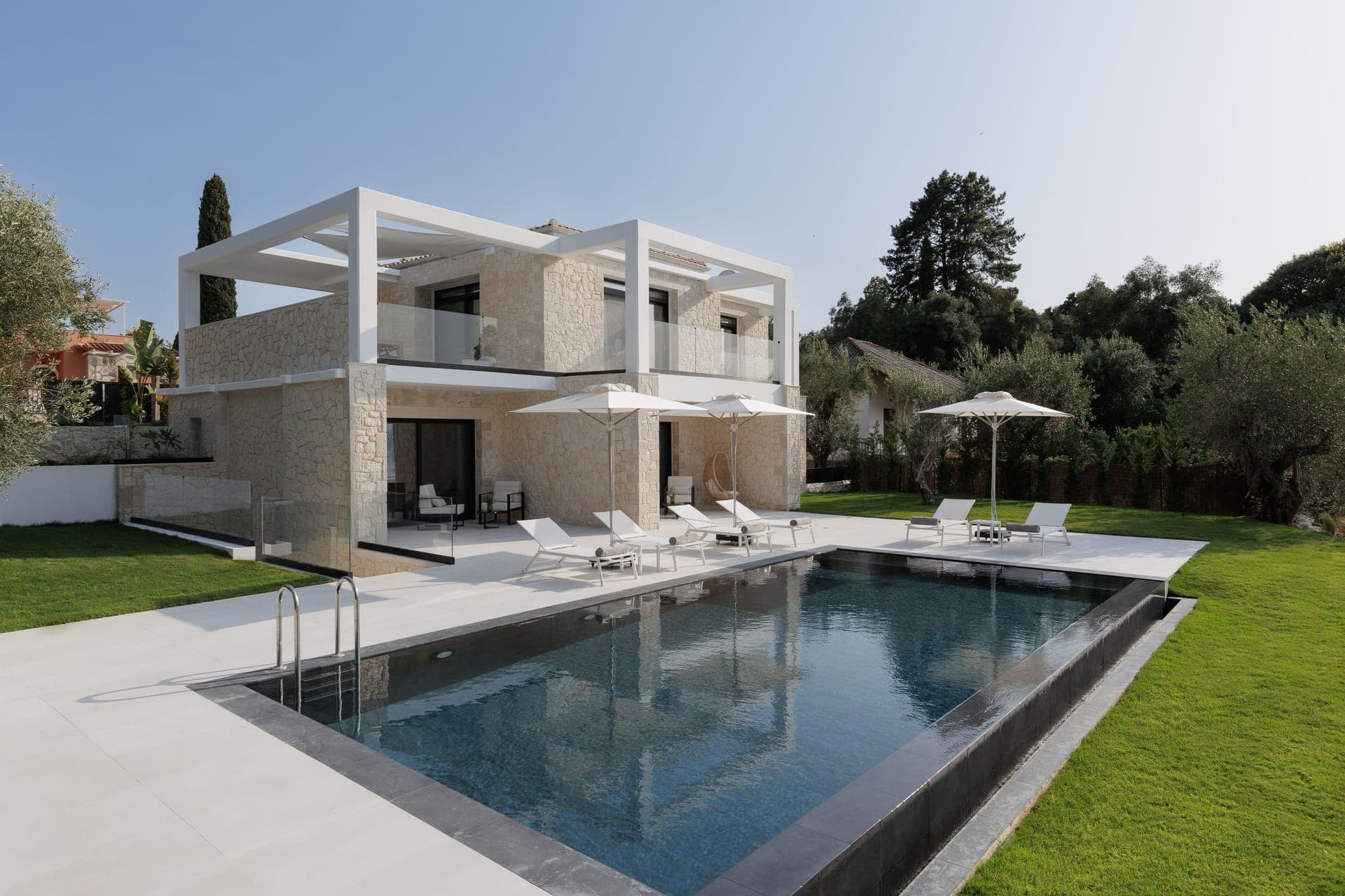 properties-VILTRINITY-2.jpg