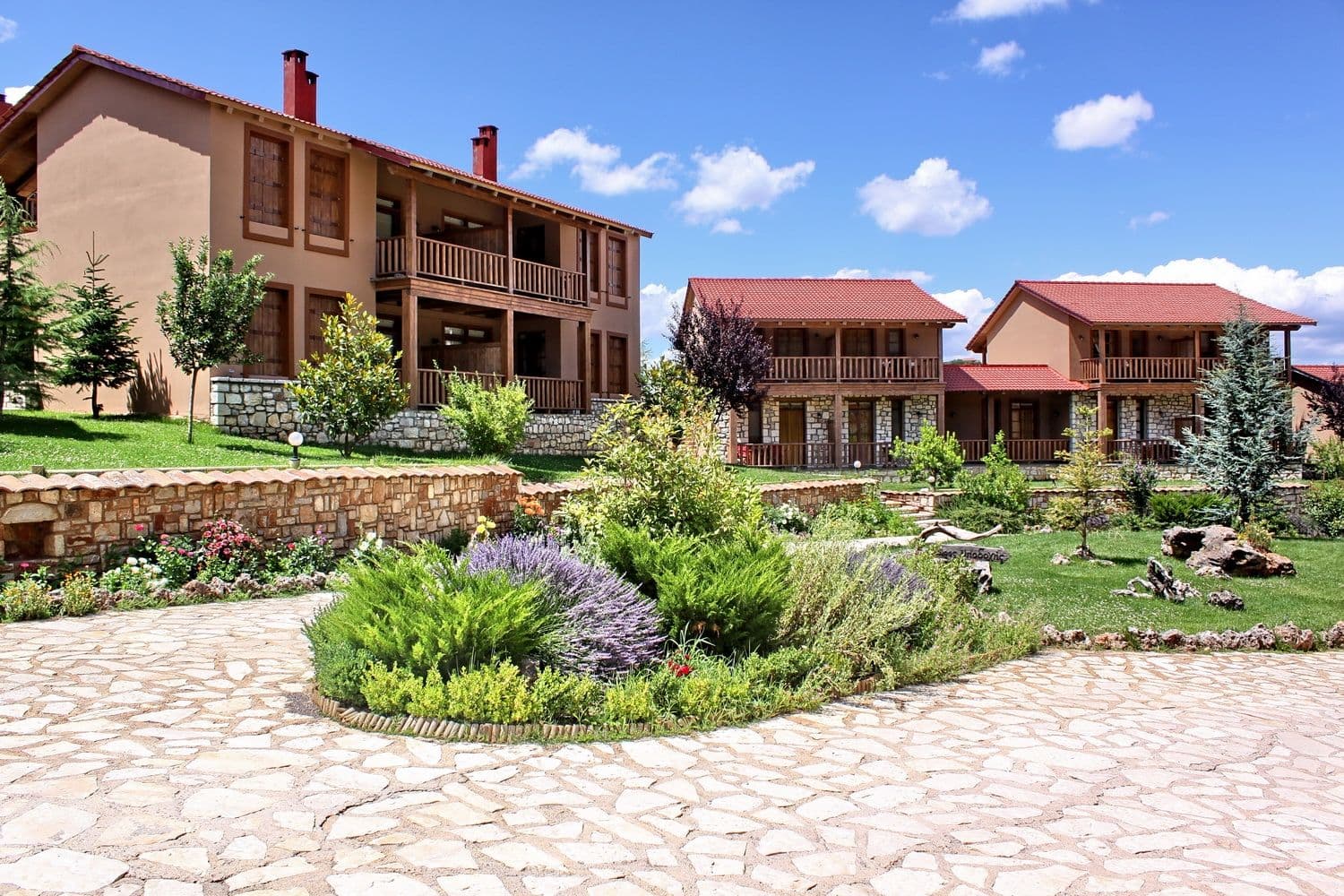 properties-VITINA-2.jpg