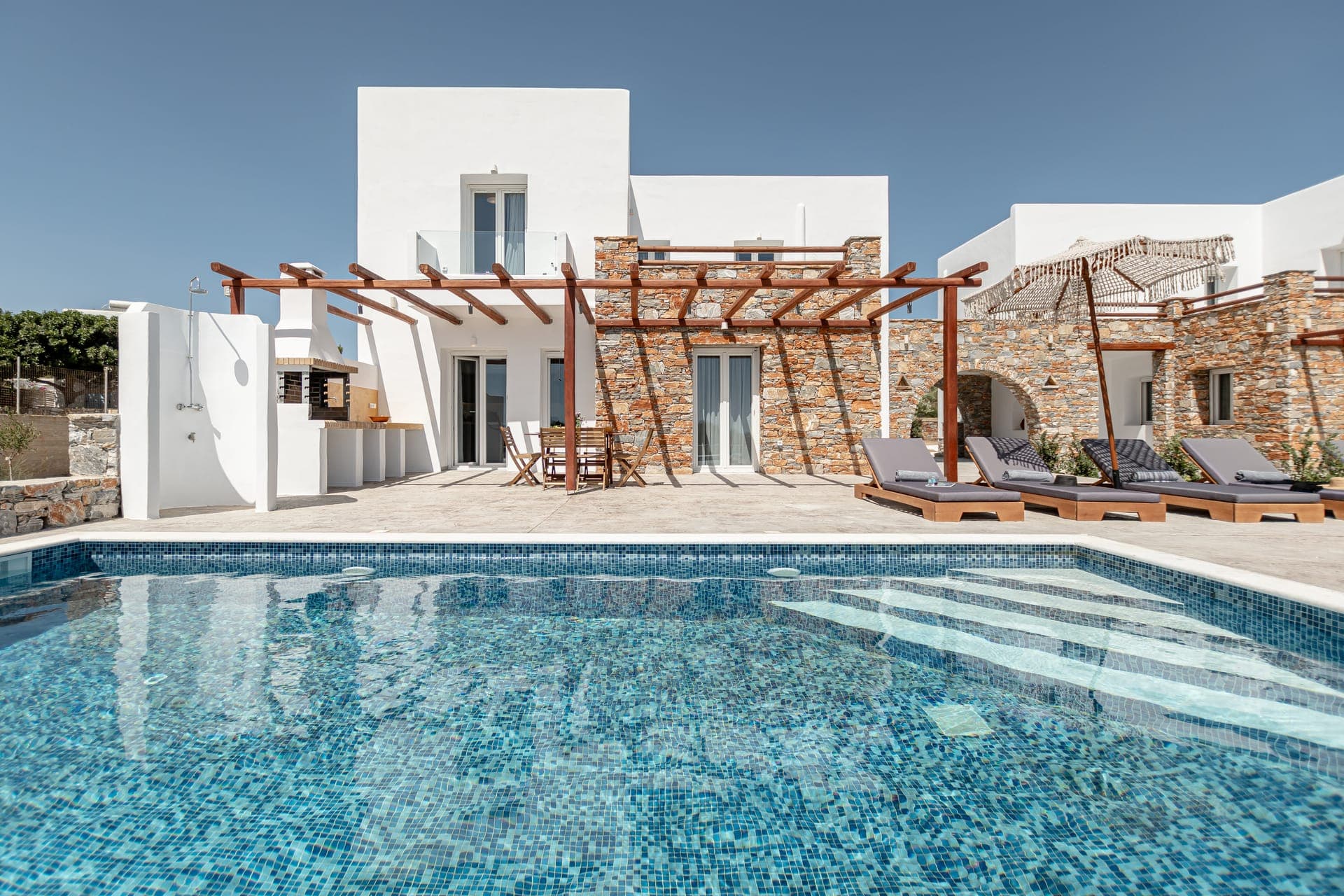 properties-VLMARGARIT-0.jpg